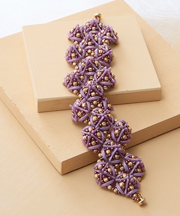 6 Beading Projects to Make with Crescent Beads, 2-Hole Shaped Beads eBook