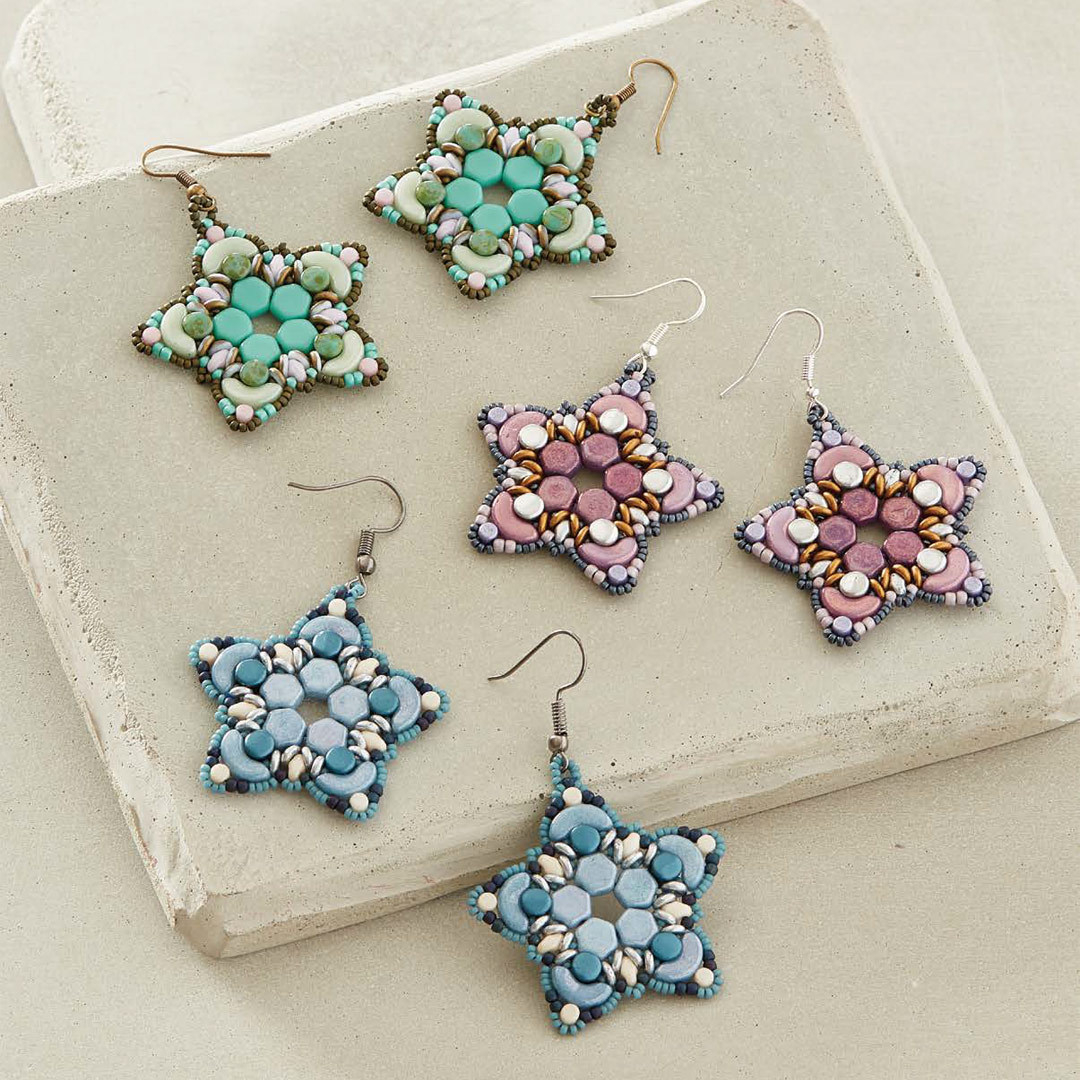 Daydream Earrings by Debora Hodoyer easy beading